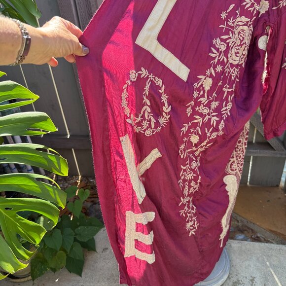 Magnolia Pearl Modal Satin Blessed Kimono Hibiscus NWT SOLD OUT - Picture 3 of 11